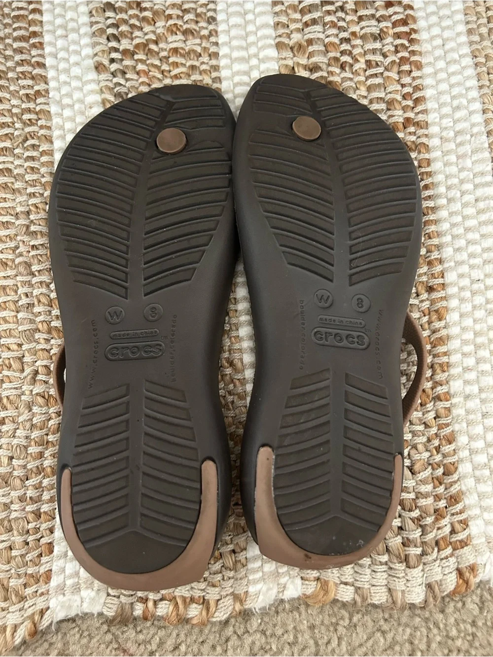 CROCS Women's Brown & Black Slingback Thong Sandals